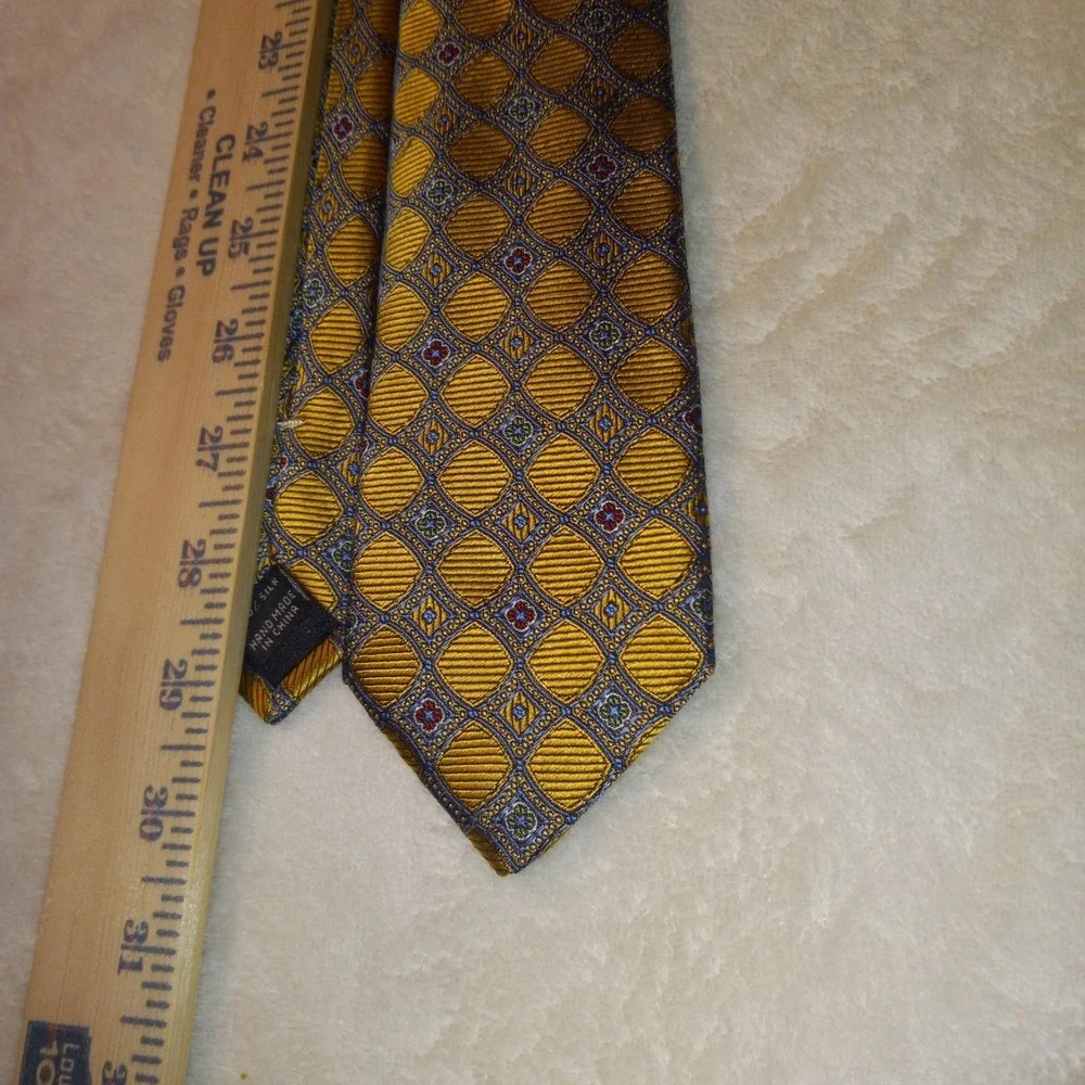 Joseph A. Bank Heritage Collection 100% Silk Tie Gold/Blue Geometric 59 X 3.00